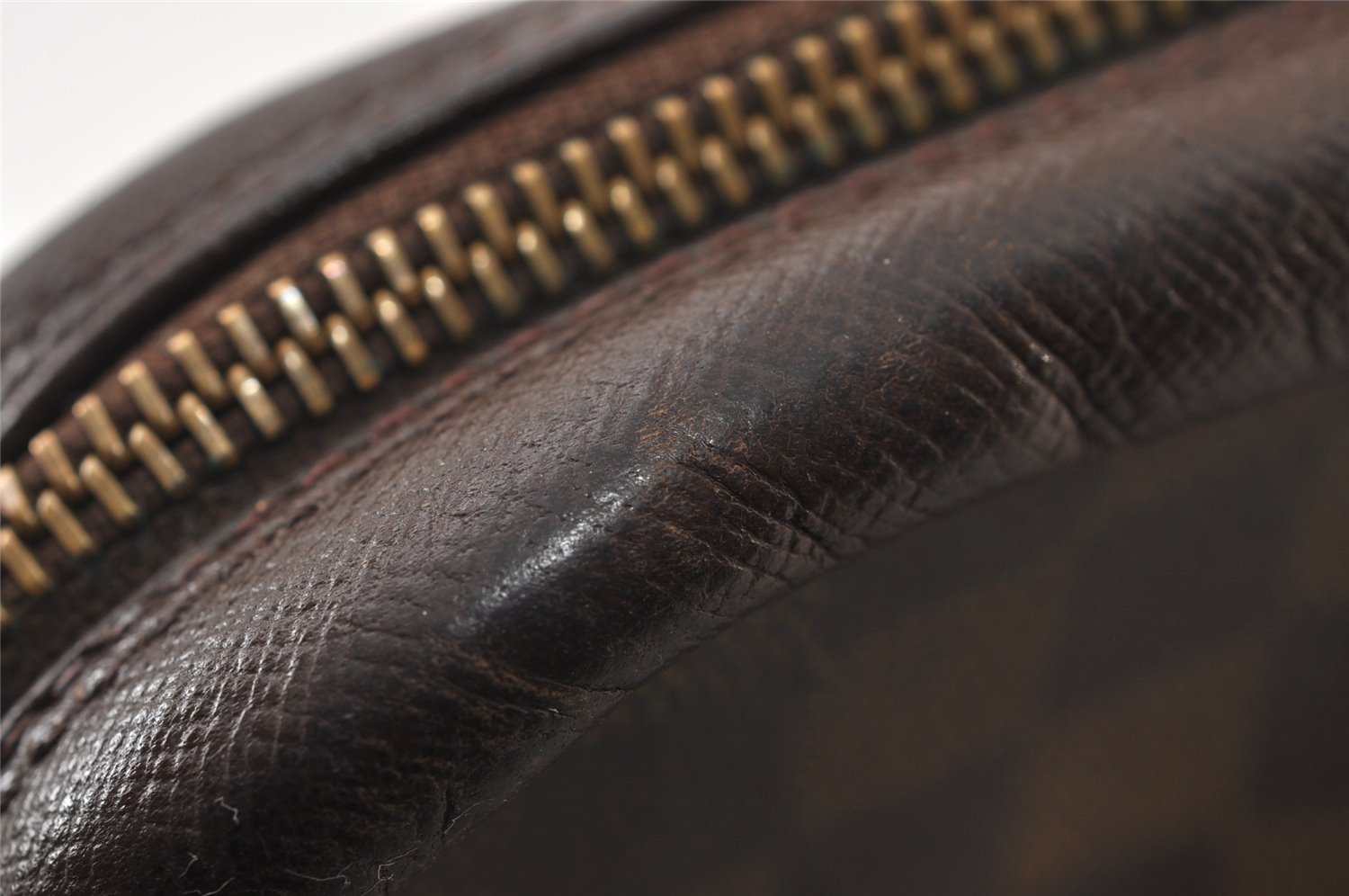 Authentic Louis Vuitton Damier Trousse Toilette Clutch Hand Bag N47623 LV 0107J