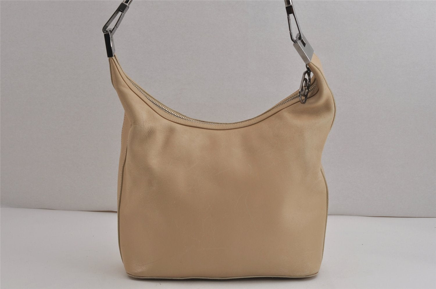 Authentic GUCCI Shoulder Hand Bag Purse Leather 0013814 White Cream  0109K