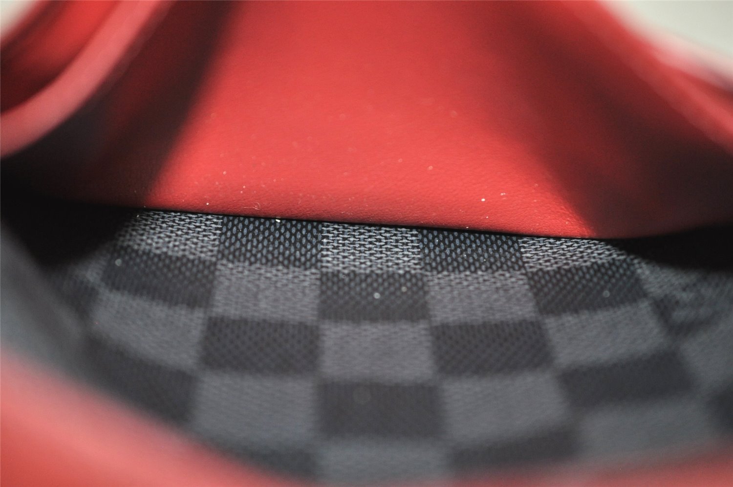 Auth Louis Vuitton Damier Graphite Portefeuille Brazza Wallet N63254 Red 0115J