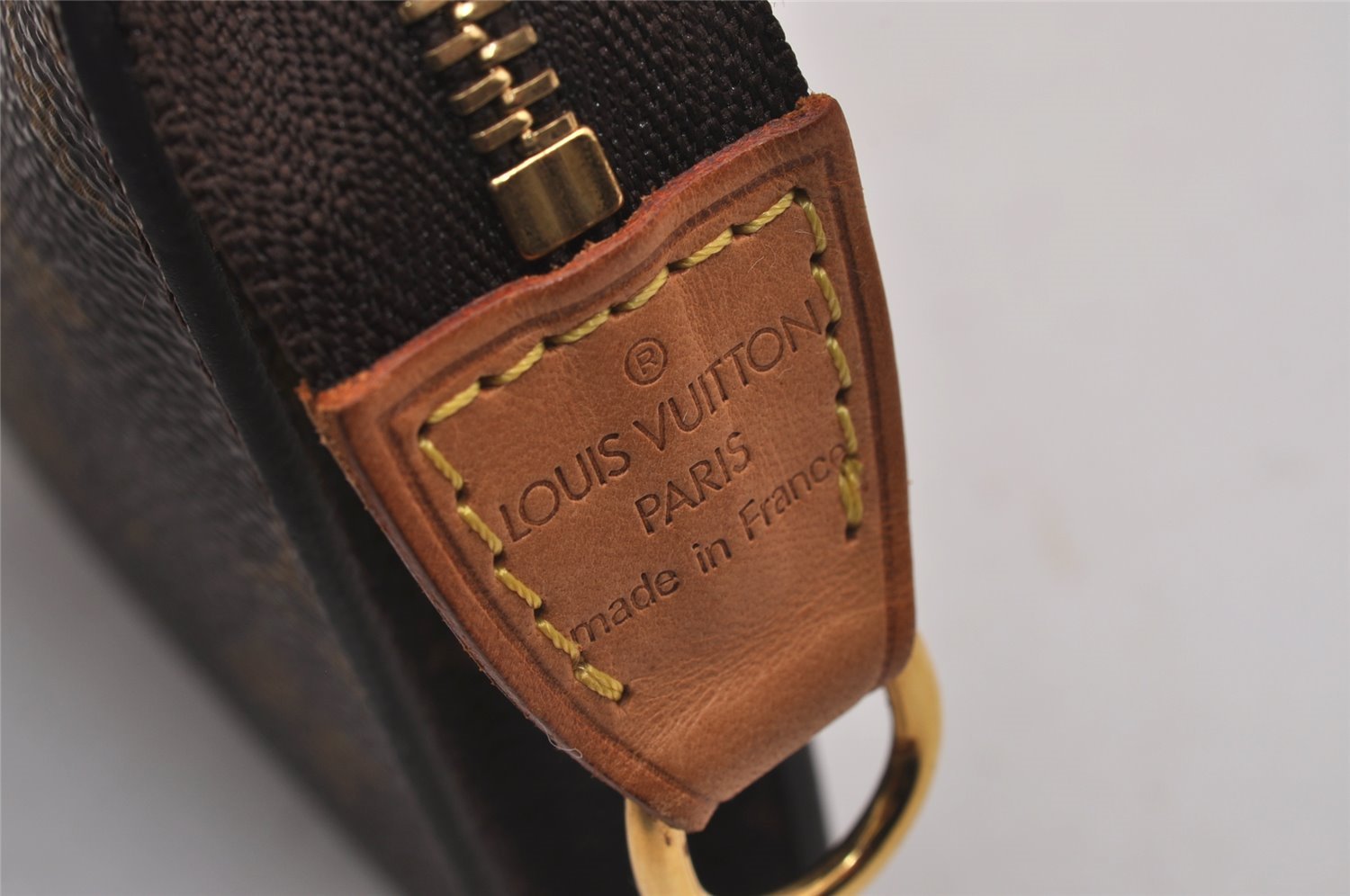 Authentic Louis Vuitton Monogram Pouch For Bucket PM LV 0116J