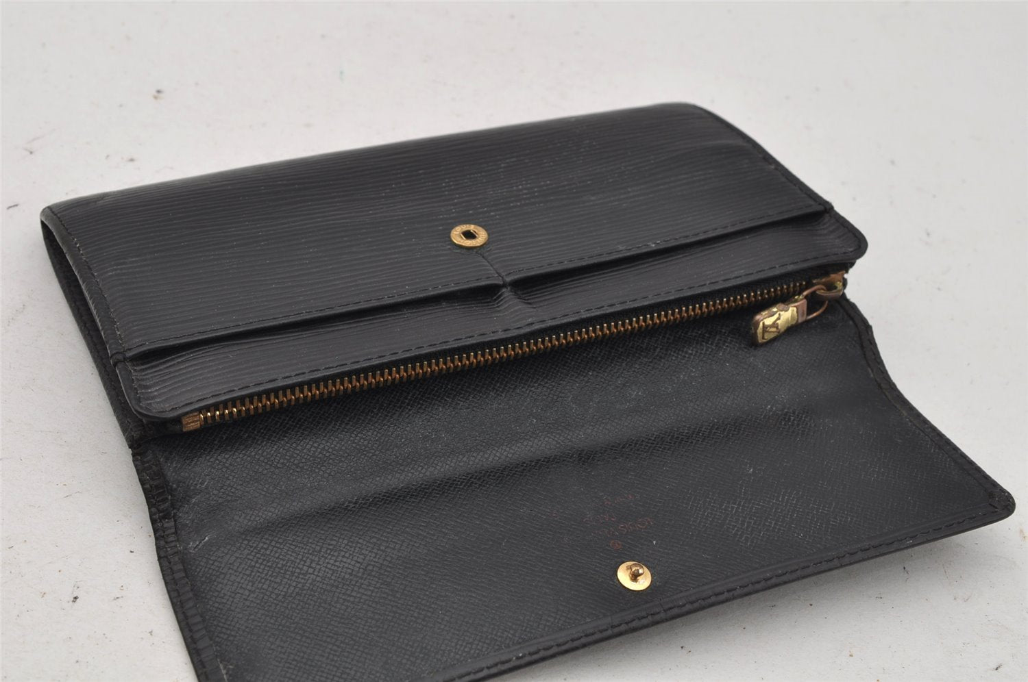 Auth Louis Vuitton Epi Pochette Porte Monnaie Credit Wallet M63572 Black 0118J