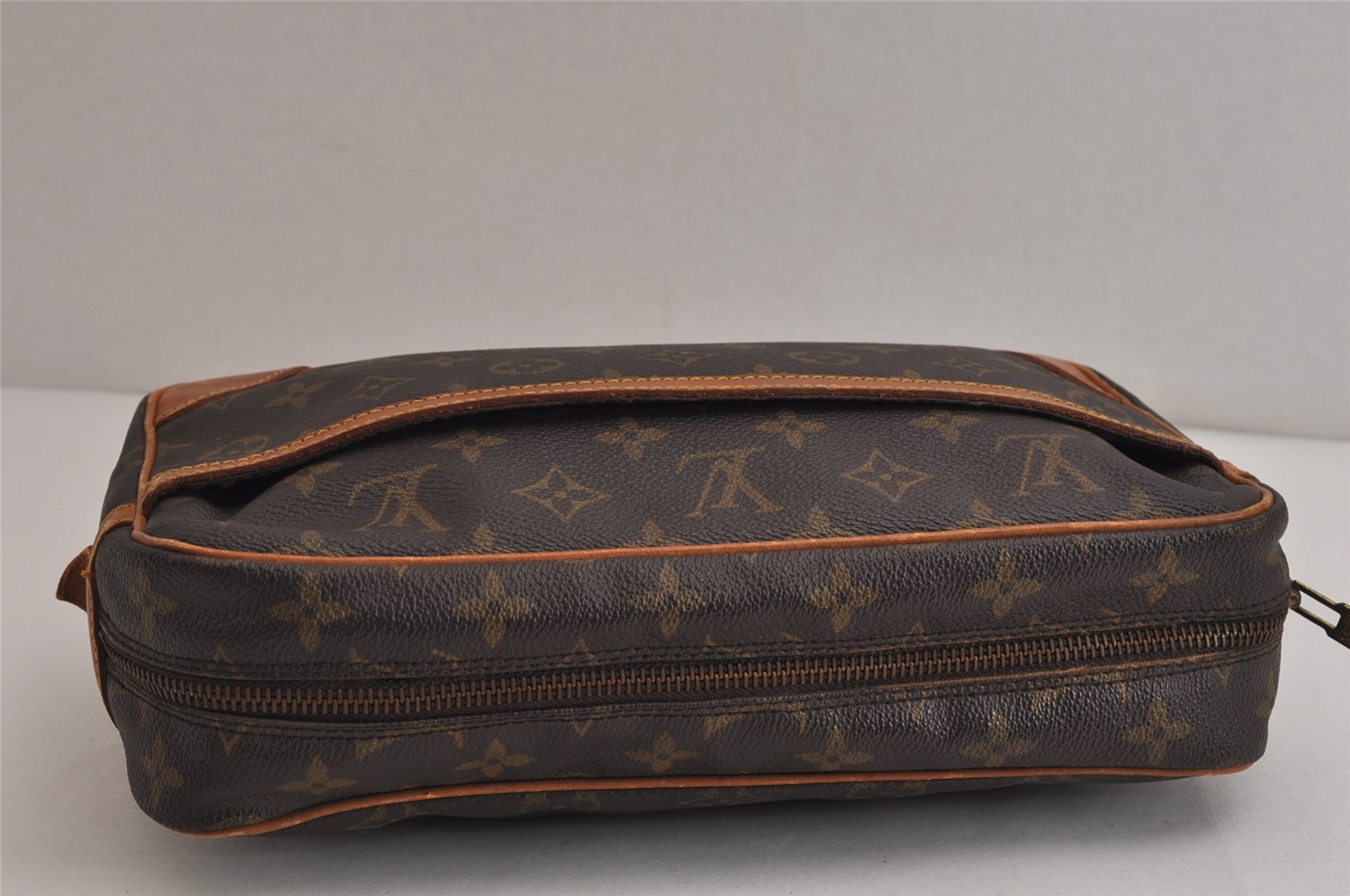 Authentic Louis Vuitton Monogram Compiegne 28 Clutch Hand Bag M51845 LV 0118K