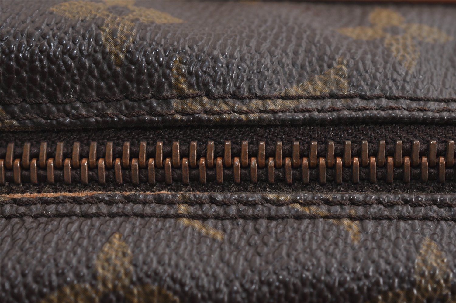 Authentic Louis Vuitton Monogram Compiegne 28 Clutch Hand Bag M51845 LV 0118K