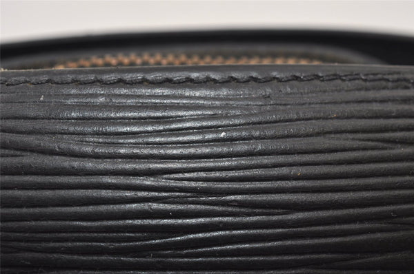 Authentic Louis Vuitton Epi Dauphine Cosmetic Pouch Black M48442 LV 0126J