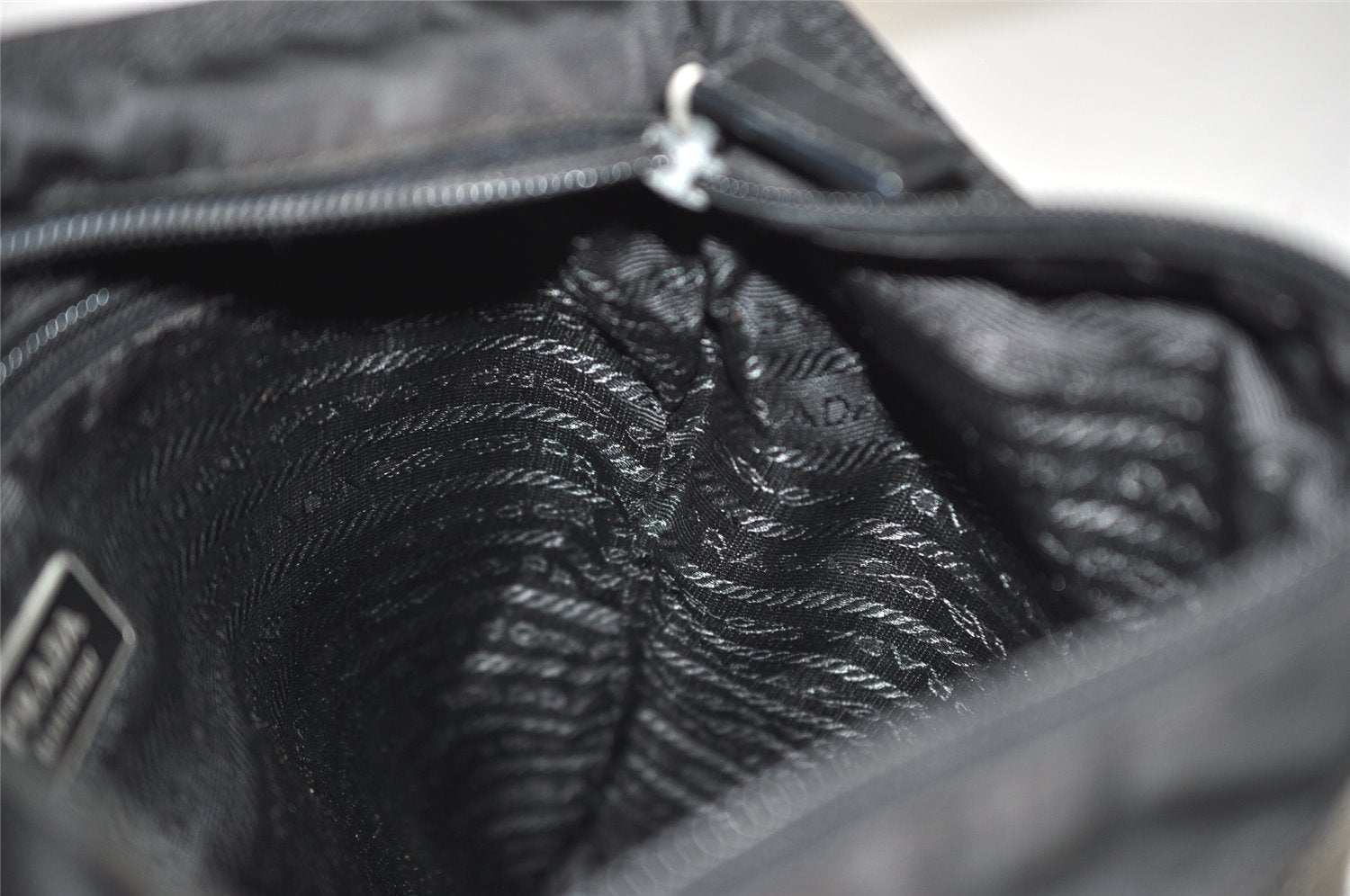 Authentic PRADA Nylon Tessuto Leather Shoulder Cross Body Bag Purse Black 0130I