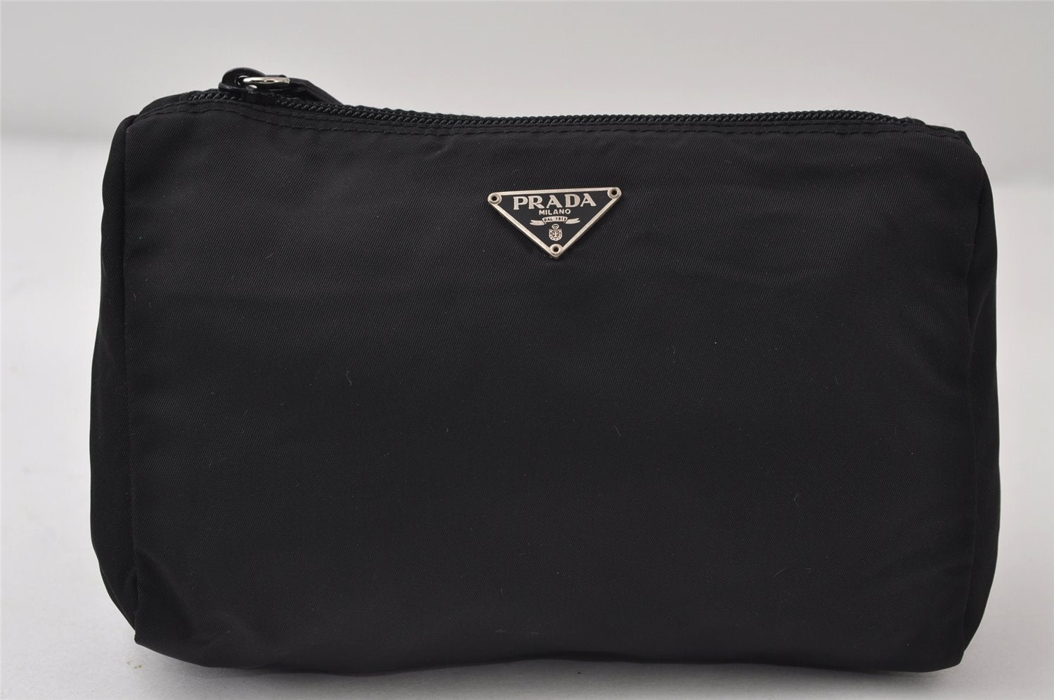 Authentic PRADA Vintage Nylon Tessuto Leather Pouch Purse Black 0133J