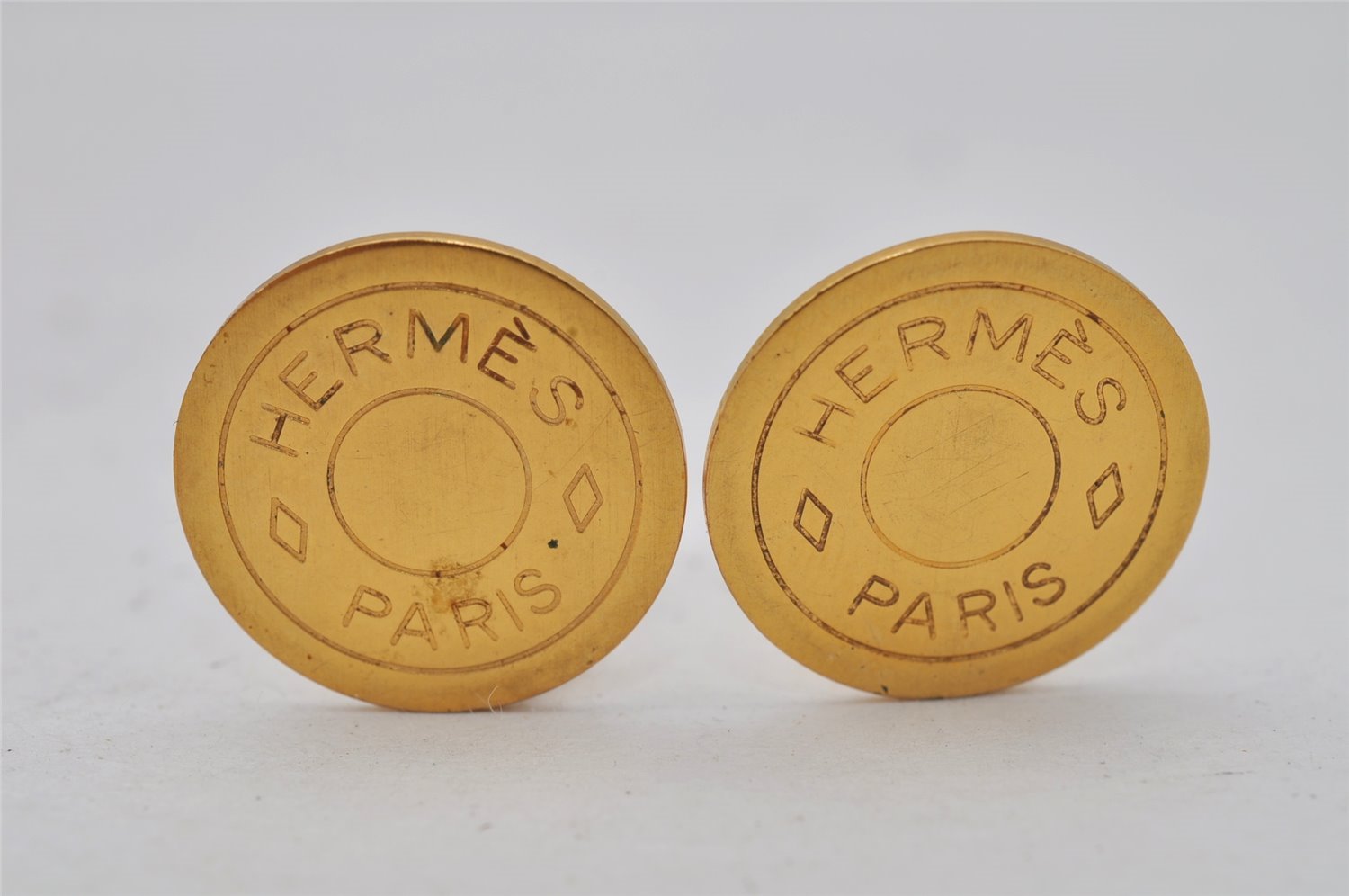 Authentic HERMES Clip-On Earrings Serie BIJOUTERIE FANTAISIE Gold 0139J