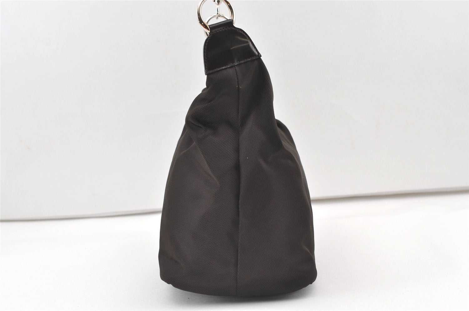 Authentic GUCCI Bamboo Vintage Shoulder Bag Purse Nylon Leather Brown 0142K