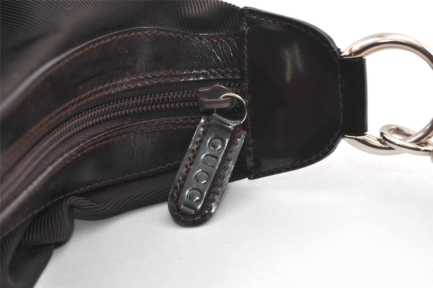 Authentic GUCCI Bamboo Vintage Shoulder Bag Purse Nylon Leather Brown 0142K