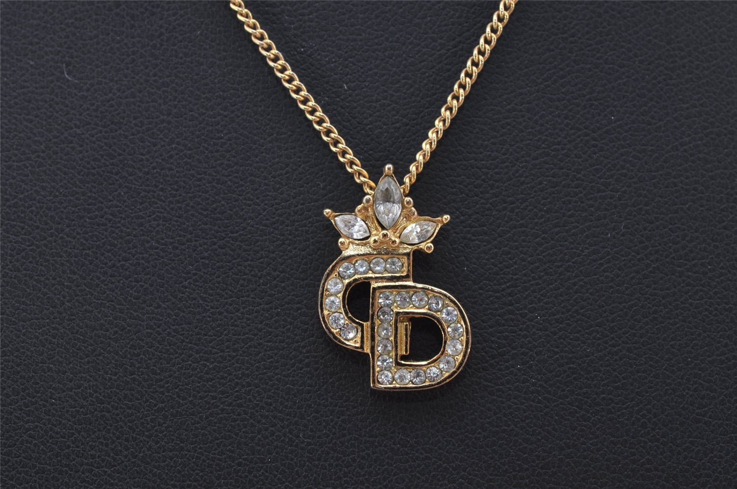 Authentic Christian Dior Gold Tone Chain Rhinestone Pendant Necklace CD 0144J