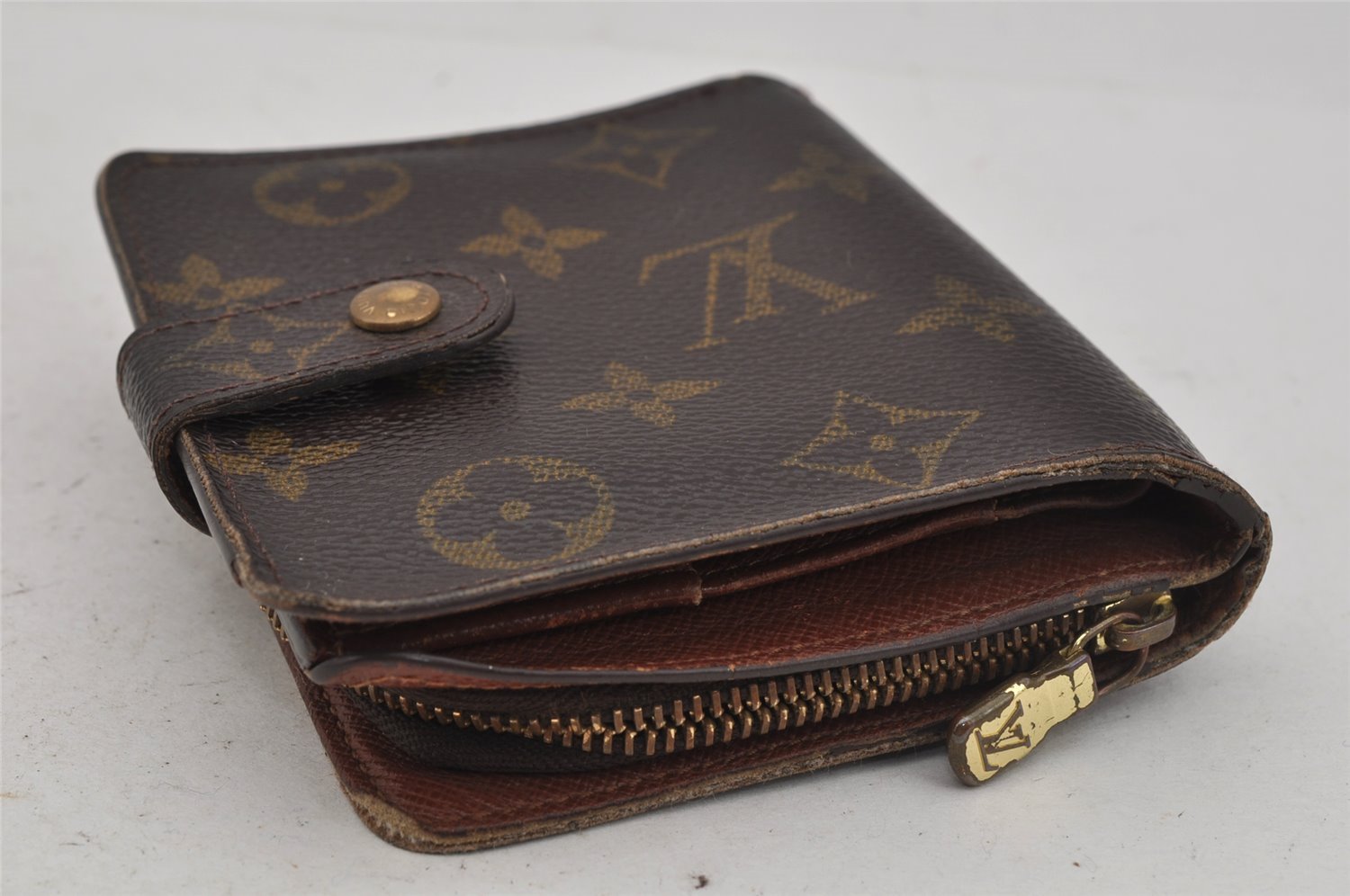 Authentic Louis Vuitton Monogram Compact Zip Bifold Wallet M61667 Junk 0163J