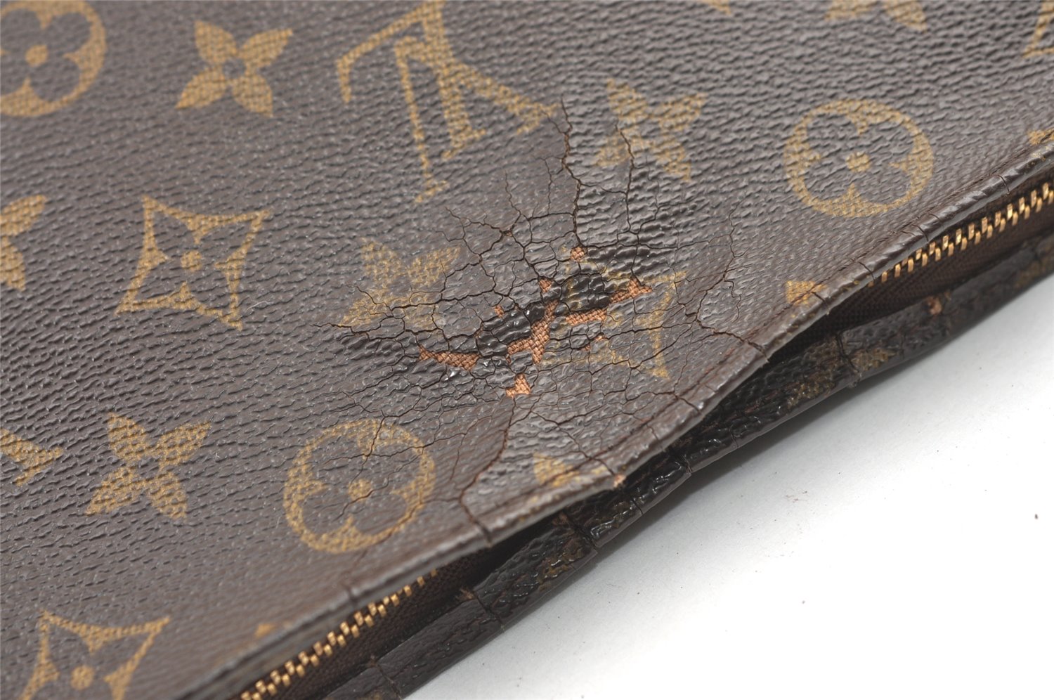 Auth Louis Vuitton Monogram Poche Toilette 26 Cosmetics Pouch Old Model LV 0169K