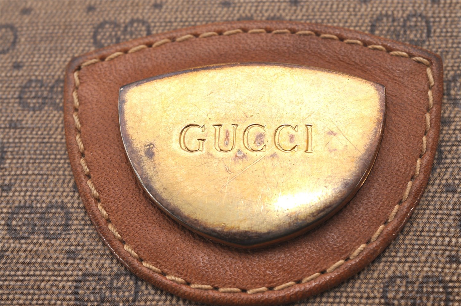 Authentic GUCCI Micro GG PVC Leather Shoulder Cross Body Bag Brown Junk 0178J