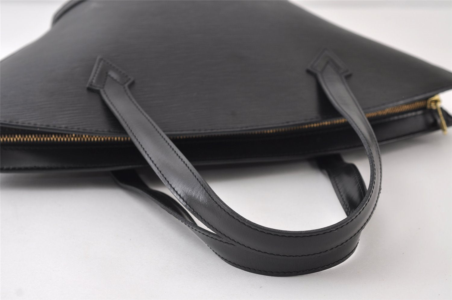 Authentic Louis Vuitton Epi Saint Jacques Hand Bag Black M52272 LV 0179J