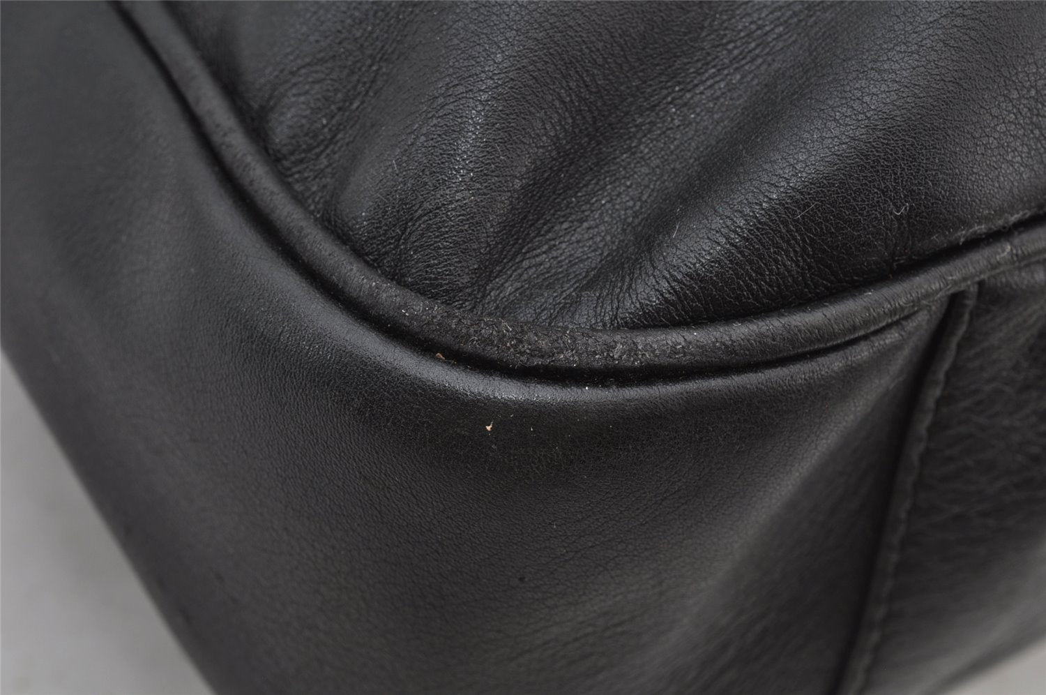 Authentic GUCCI Vintage Bamboo 2Way Shoulder Hand Bag Leather Black Junk 0187J