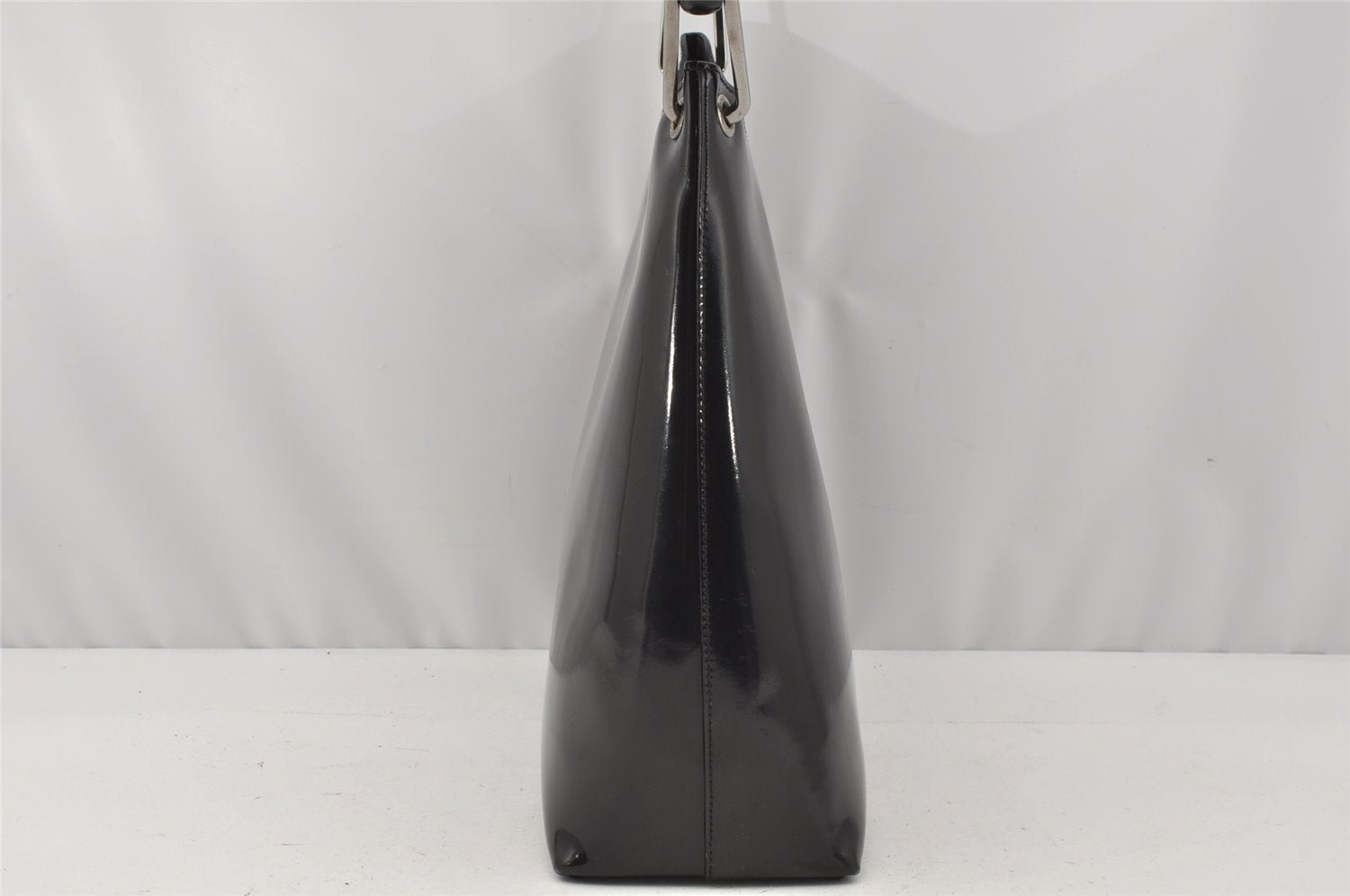 Authentic GUCCI Vintage Bamboo Shoulder Hand Bag Purse Enamel Black Junk 0189J