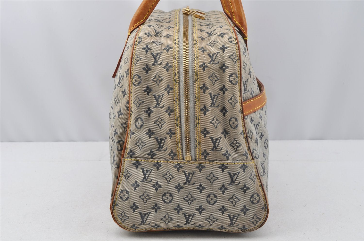 Authentic Louis Vuitton Monogram Mini Marie Shoulder Bag Blue M92003 LV 0193J