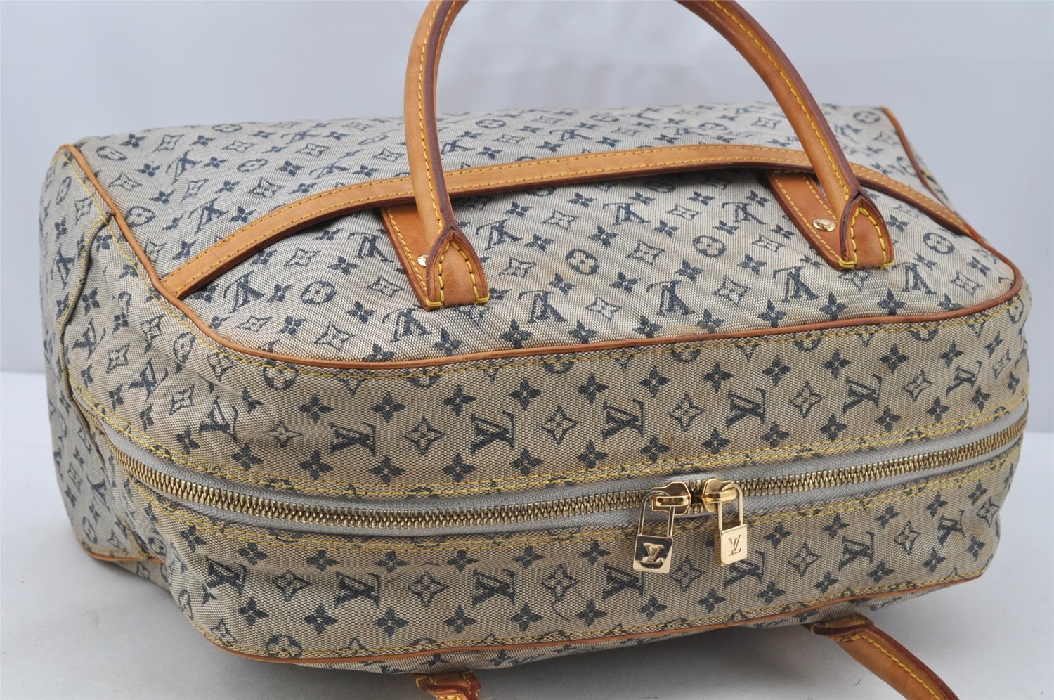 Authentic Louis Vuitton Monogram Mini Marie Shoulder Bag Blue M92003 LV 0193J