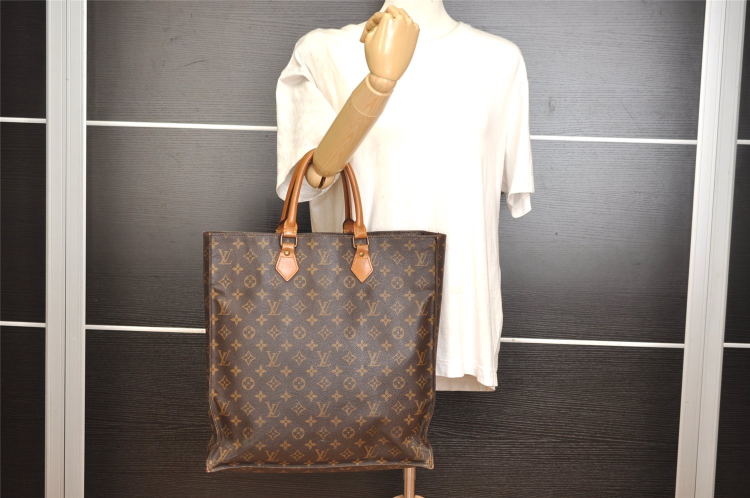 Authentic Louis Vuitton Monogram Sac Plat Hand Tote Bag M51140 LV 0197J