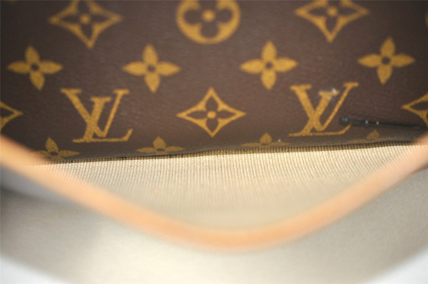 Authentic Louis Vuitton Monogram Trouville Hand Bag Purse M42228 LV 0198J