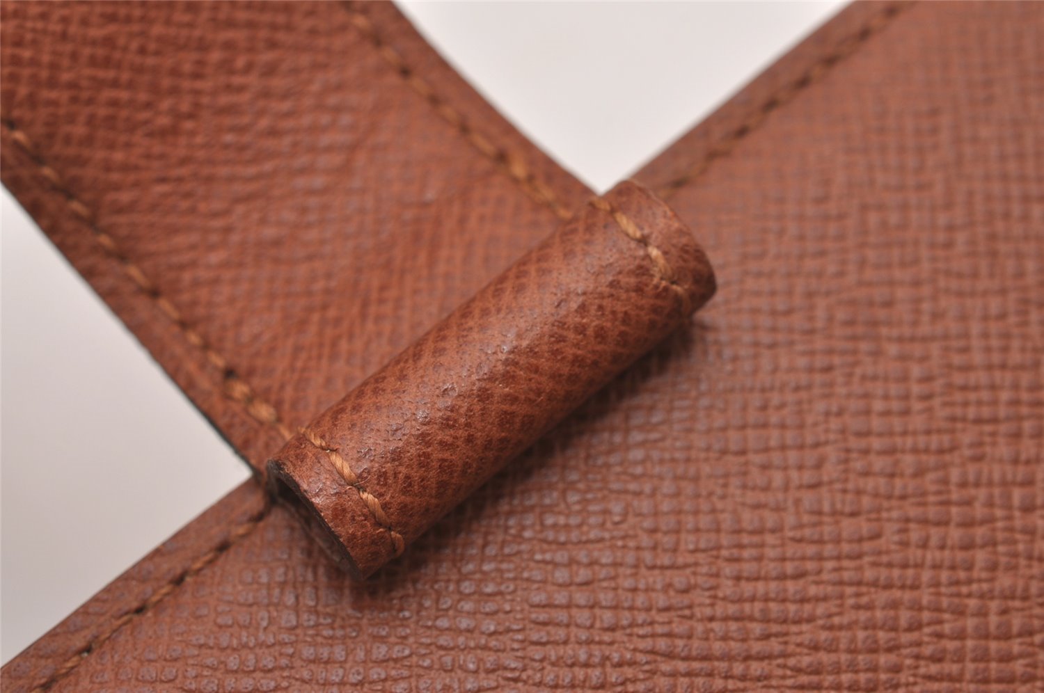 Authentic Louis Vuitton Monogram Agenda MM Notebook Cover R20004 LV 0204J