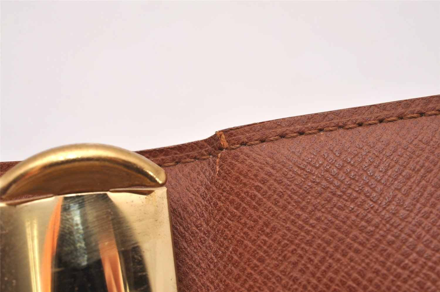 Authentic Louis Vuitton Monogram Agenda MM Notebook Cover R20004 LV 0204J