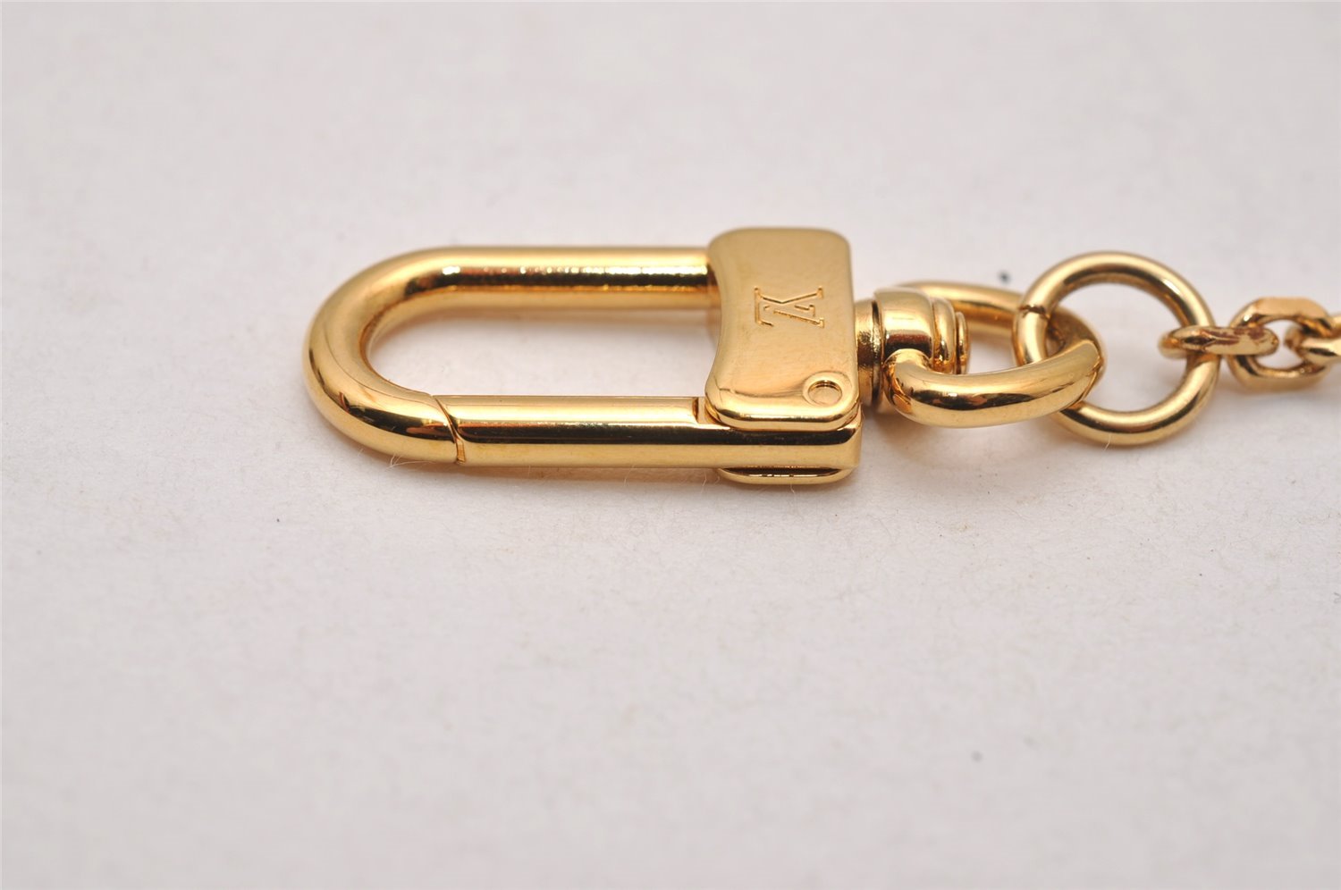 Authentic Louis Vuitton Inventeur Logo Key Chain Charm Mirror Gold LV 0208J