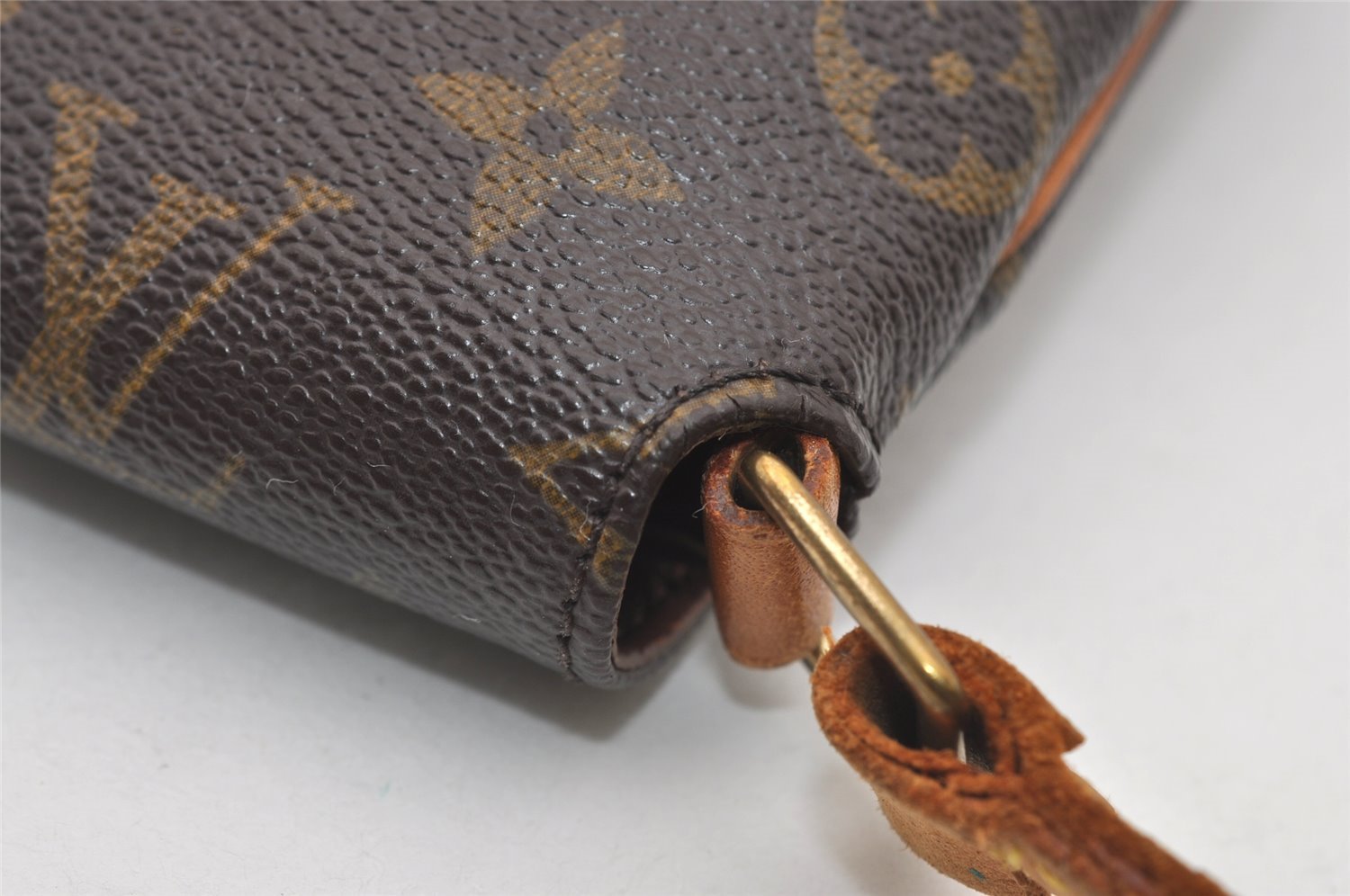 Authentic Louis Vuitton Monogram Musette Tango Shoulder Bag M51257 LV 0209J