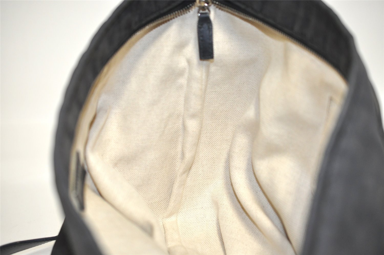 Authentic GUCCI Shoulder Cross Body Bag GG Nylon Leather 308840 Black 0212J