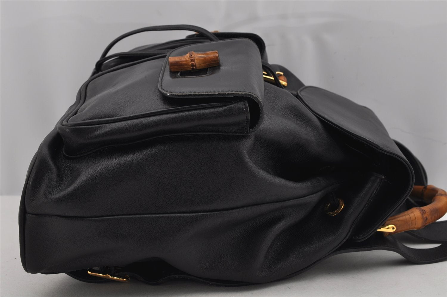 Authentic GUCCI Vintage Bamboo Drawstring Backpack Leather Black 0213K