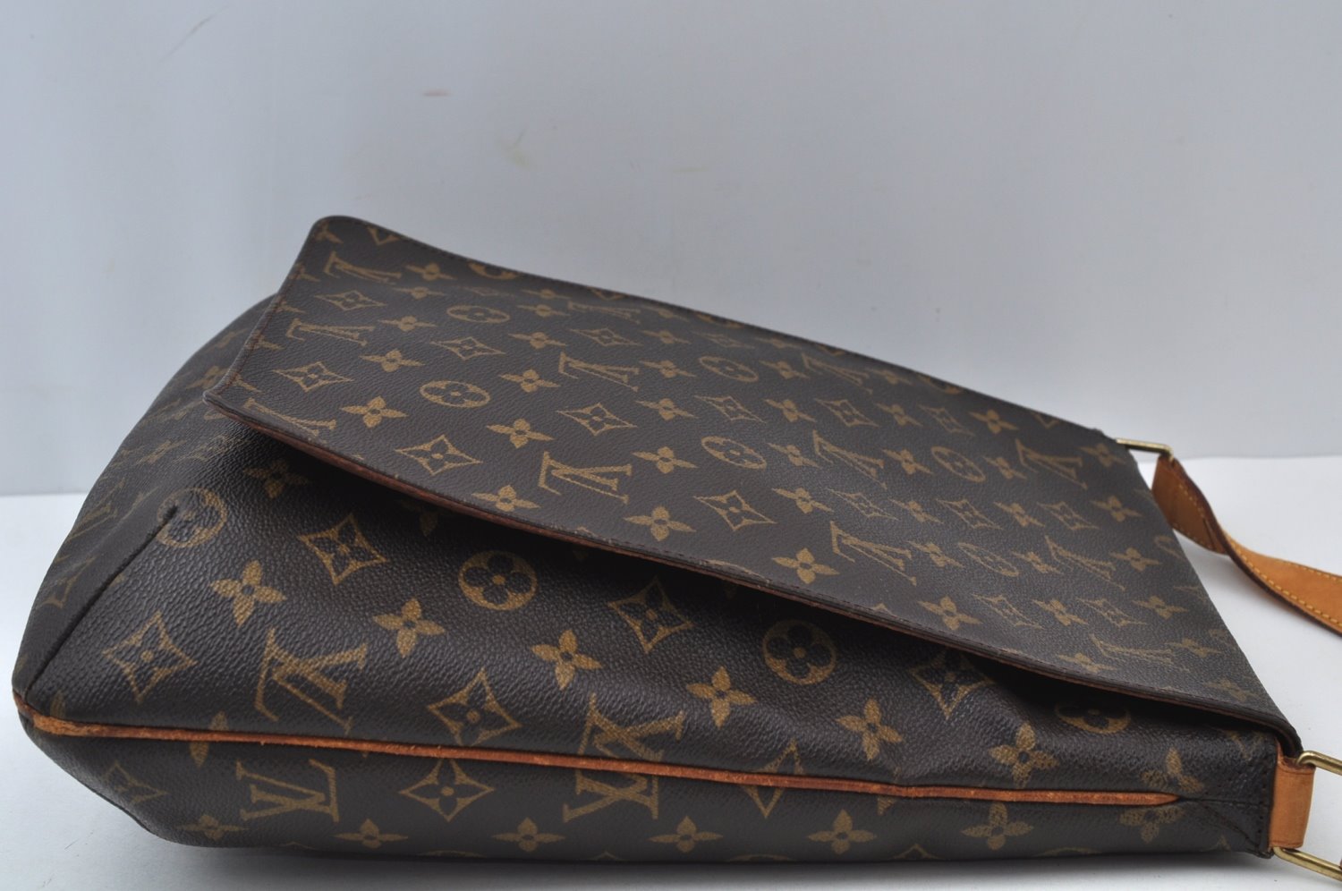 Authentic Louis Vuitton Monogram Musette Shoulder Cross Body Bag M51256 LV 0214J