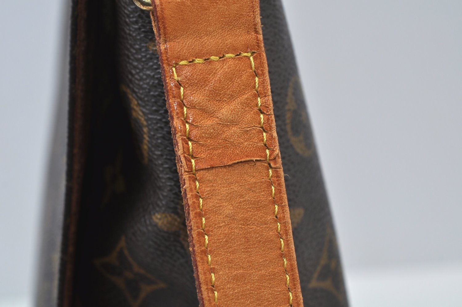 Authentic Louis Vuitton Monogram Musette Shoulder Cross Body Bag M51256 LV 0214J