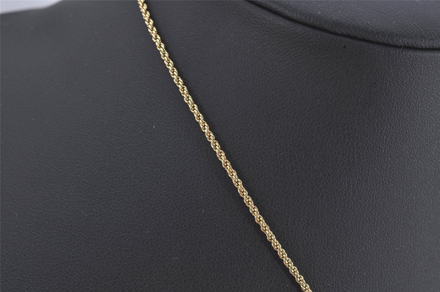 Authentic Christian Dior Gold Tone Chain Pendant Necklace CD 0214K