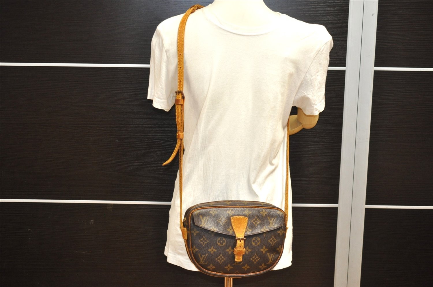 Authentic Louis Vuitton Monogram Jeune Fille PM M51227 Shoulder Cross Bag 0217J