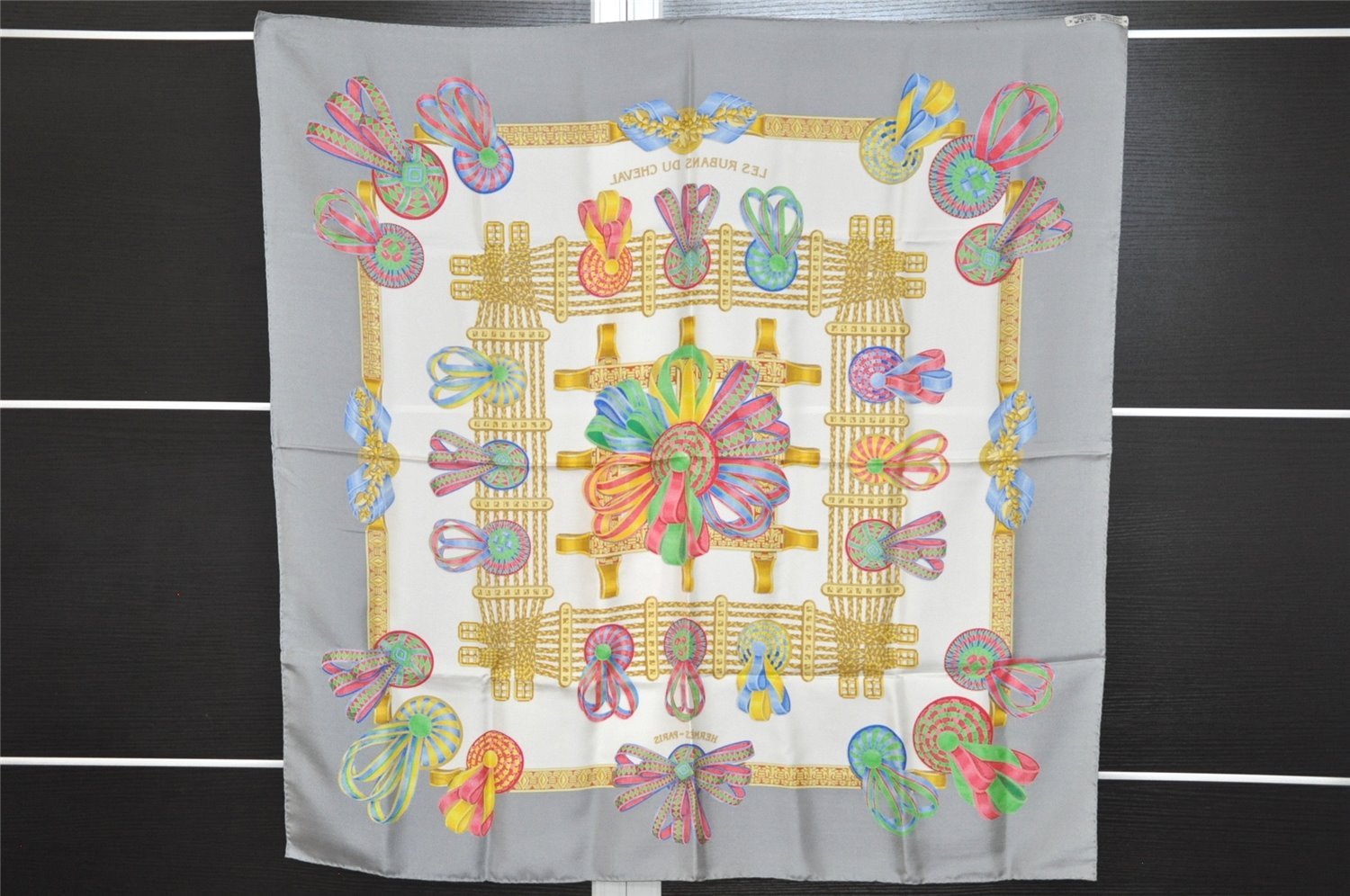 Authentic HERMES Carre 90 Scarf 