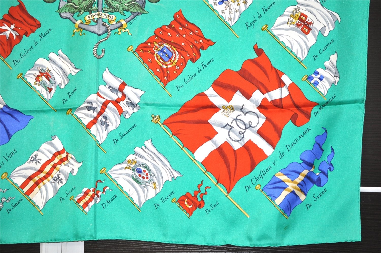 Authentic HERMES Carre 90 Vintage Scarf 