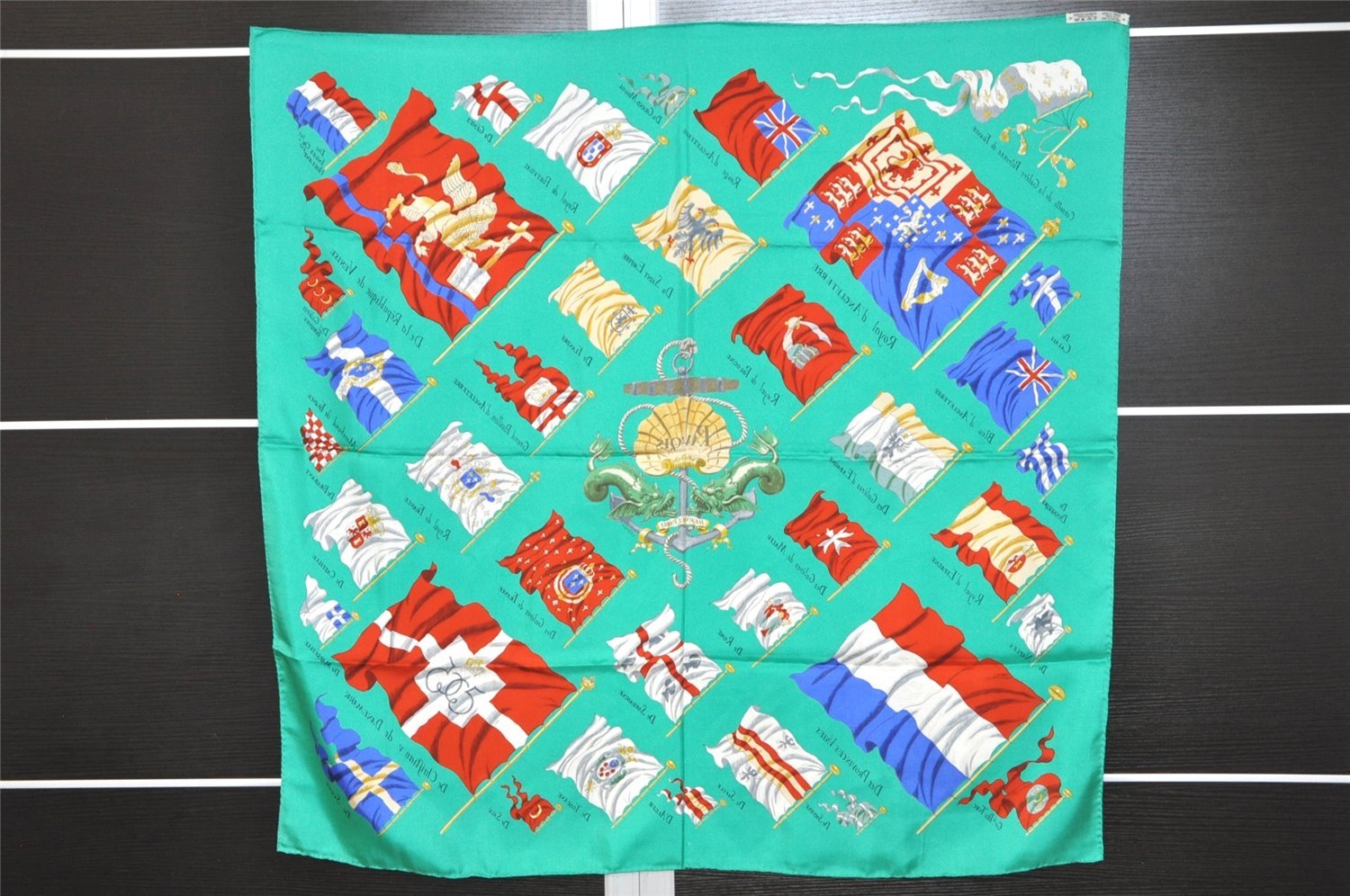 Authentic HERMES Carre 90 Vintage Scarf 