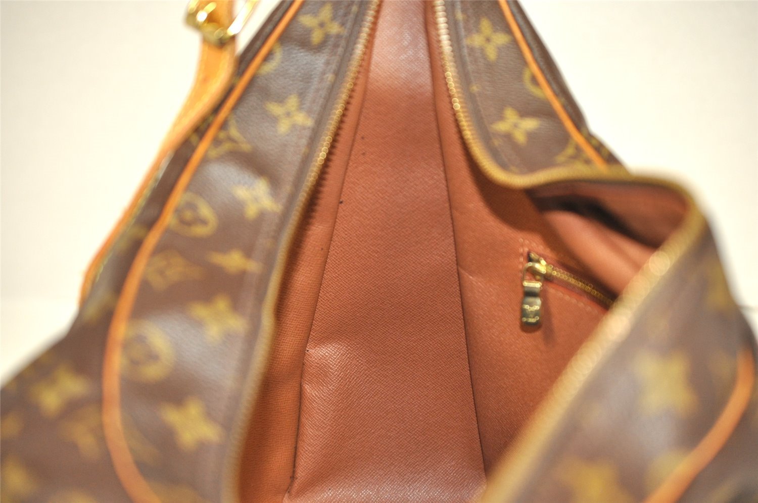 Authentic Louis Vuitton Monogram Boulogne 35 Shoulder Cross Bag M51260 LV 0236K