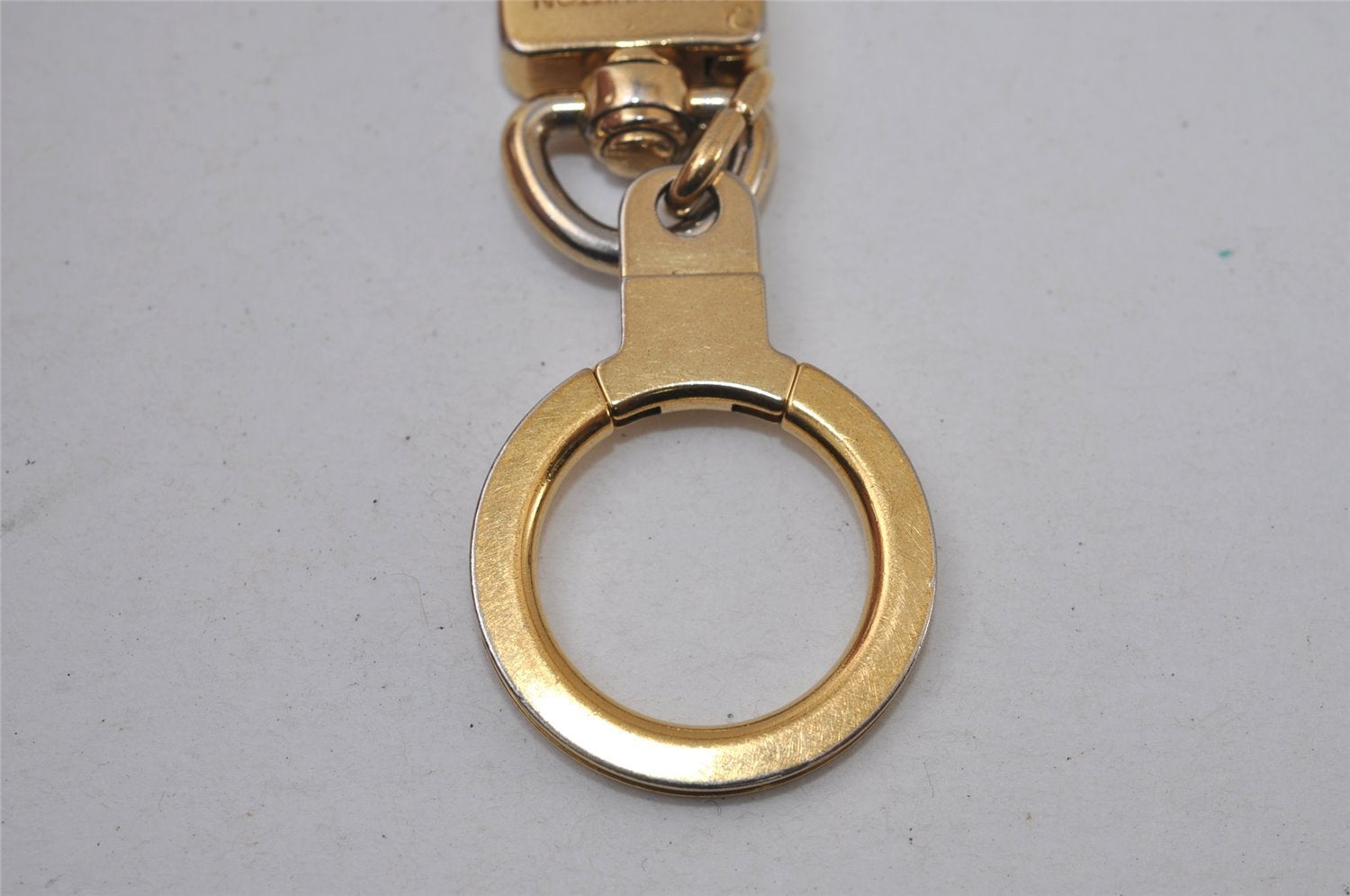 Authentic Louis Vuitton Charm Key Chain Anokre Gold M62694 LV 0237J