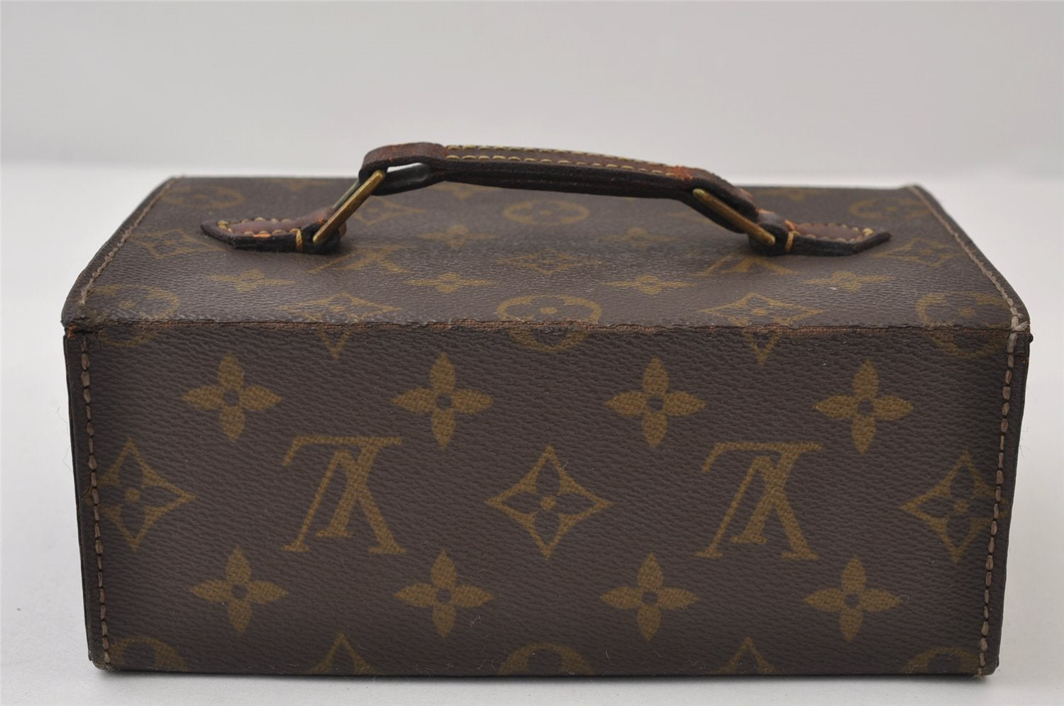 Authentic Louis Vuitton Monogram Boite A Tout Jewelry Case Old Model Junk 0244J