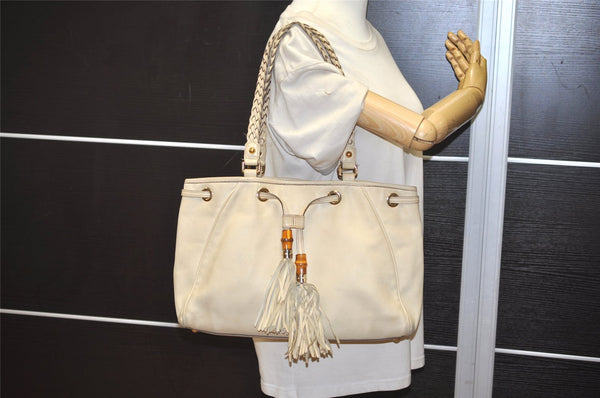 Authentic GUCCI Bamboo Shoulder Tote Drawstring Bag Leather 170582 White 0244K