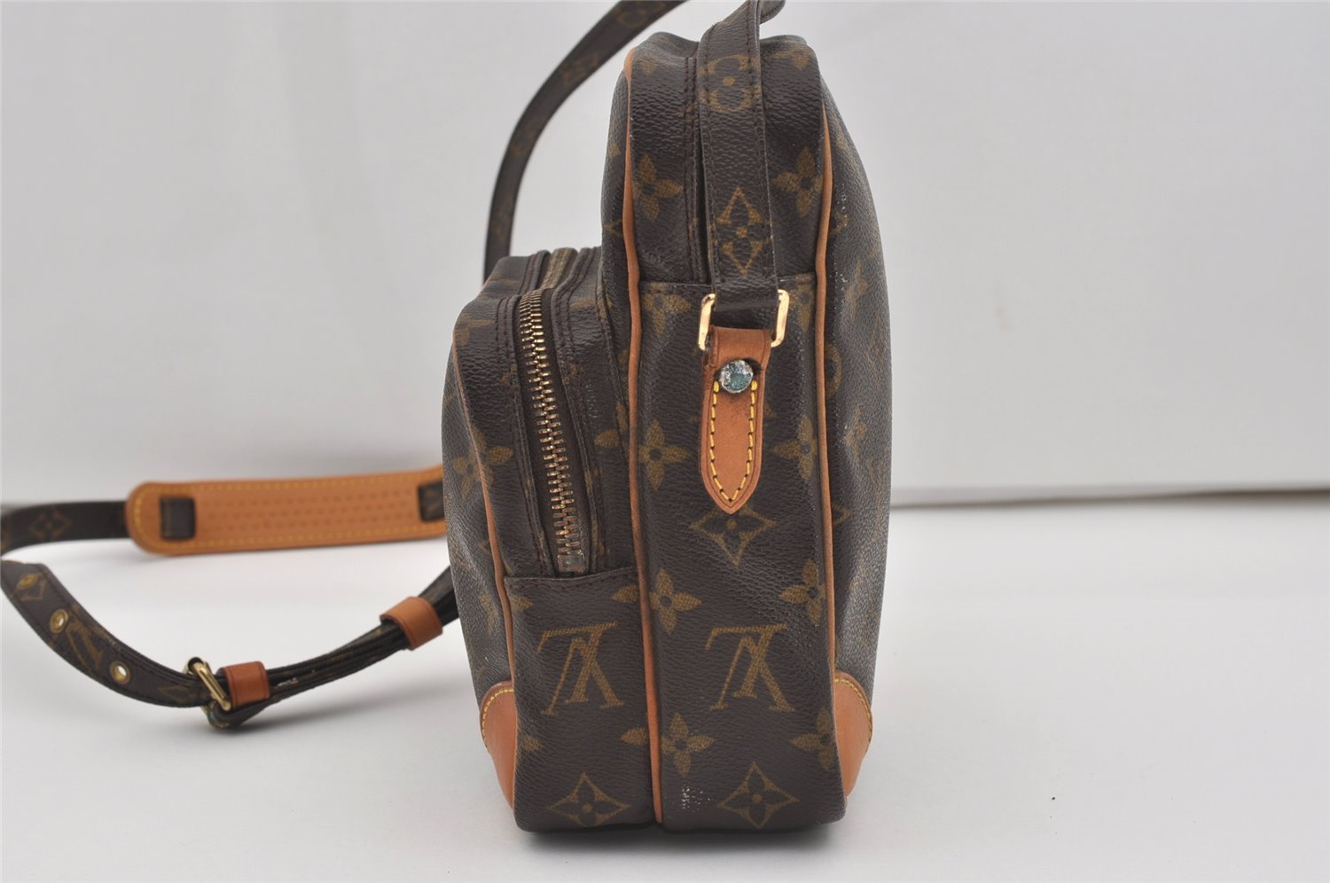 Authentic Louis Vuitton Monogram Amazone Shoulder Cross Body Bag M45236 LV 0246J
