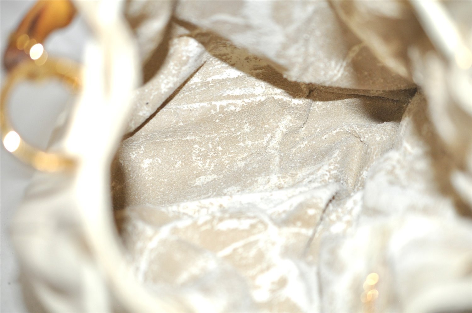 Authentic GUCCI Bamboo 2Way Shoulder Drawstring Bag Leather White Junk 0250I