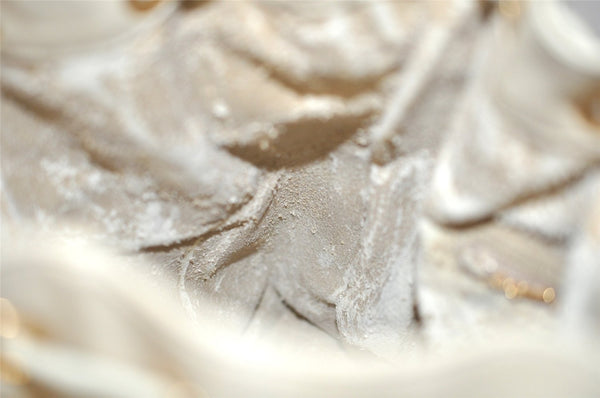 Authentic GUCCI Bamboo 2Way Shoulder Drawstring Bag Leather White Junk 0250I