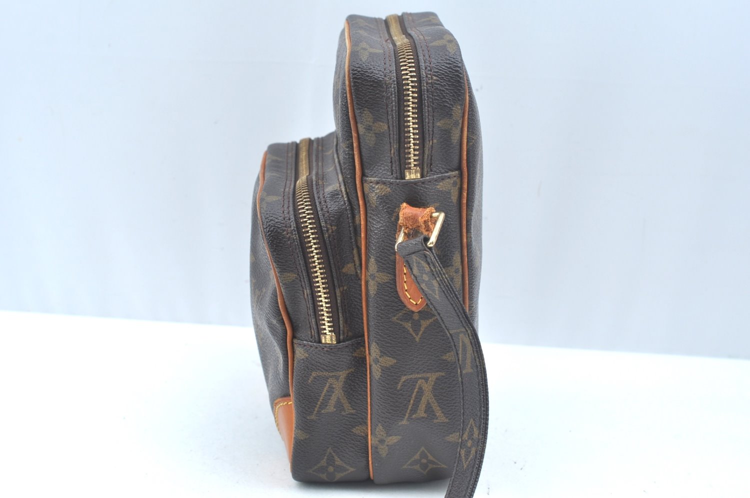 Authentic Louis Vuitton Monogram Amazone Shoulder Cross Bag M45236 Junk 0251J