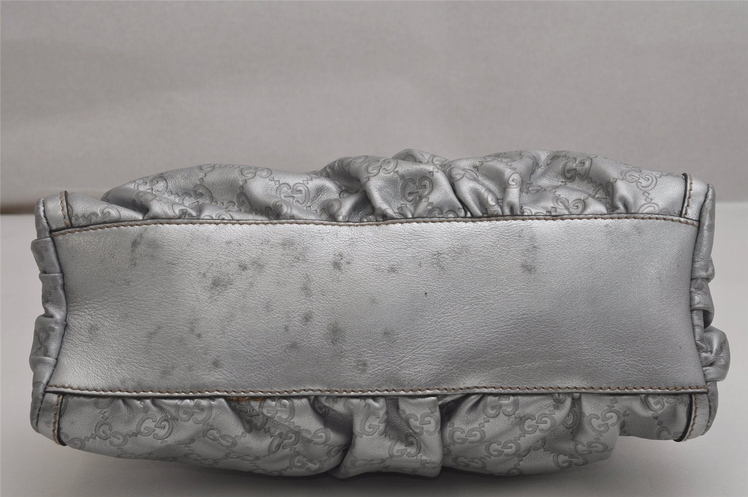 Authentic GUCCI Guccissima Abbey Shoulder Bag GG Leather 190525 Silver 0257K