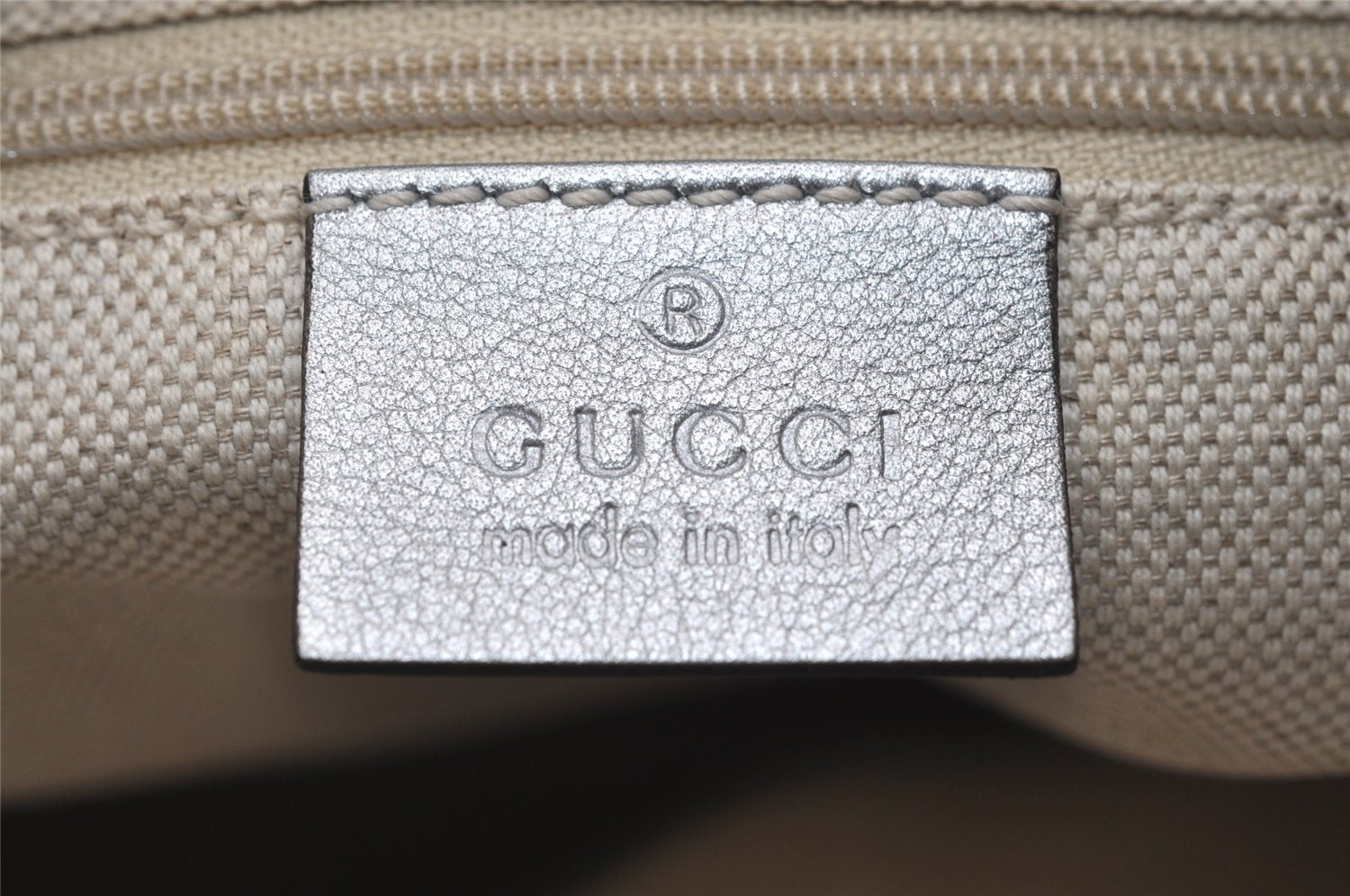 Authentic GUCCI Guccissima Abbey Shoulder Bag GG Leather 190525 Silver 0257K