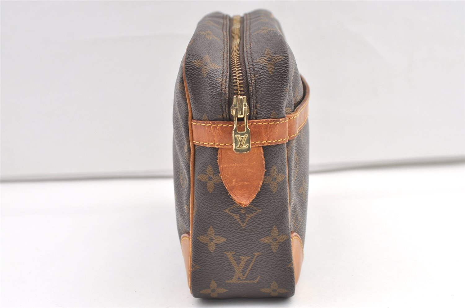 Authentic Louis Vuitton Monogram Compiegne 28 Clutch Hand Bag M51845 LV 0259K