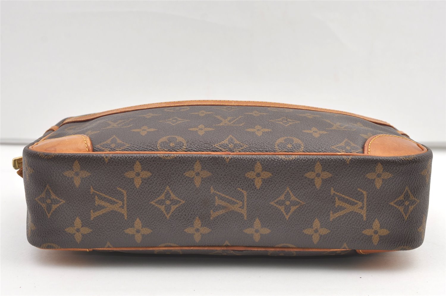 Authentic Louis Vuitton Monogram Compiegne 28 Clutch Hand Bag M51845 LV 0259K