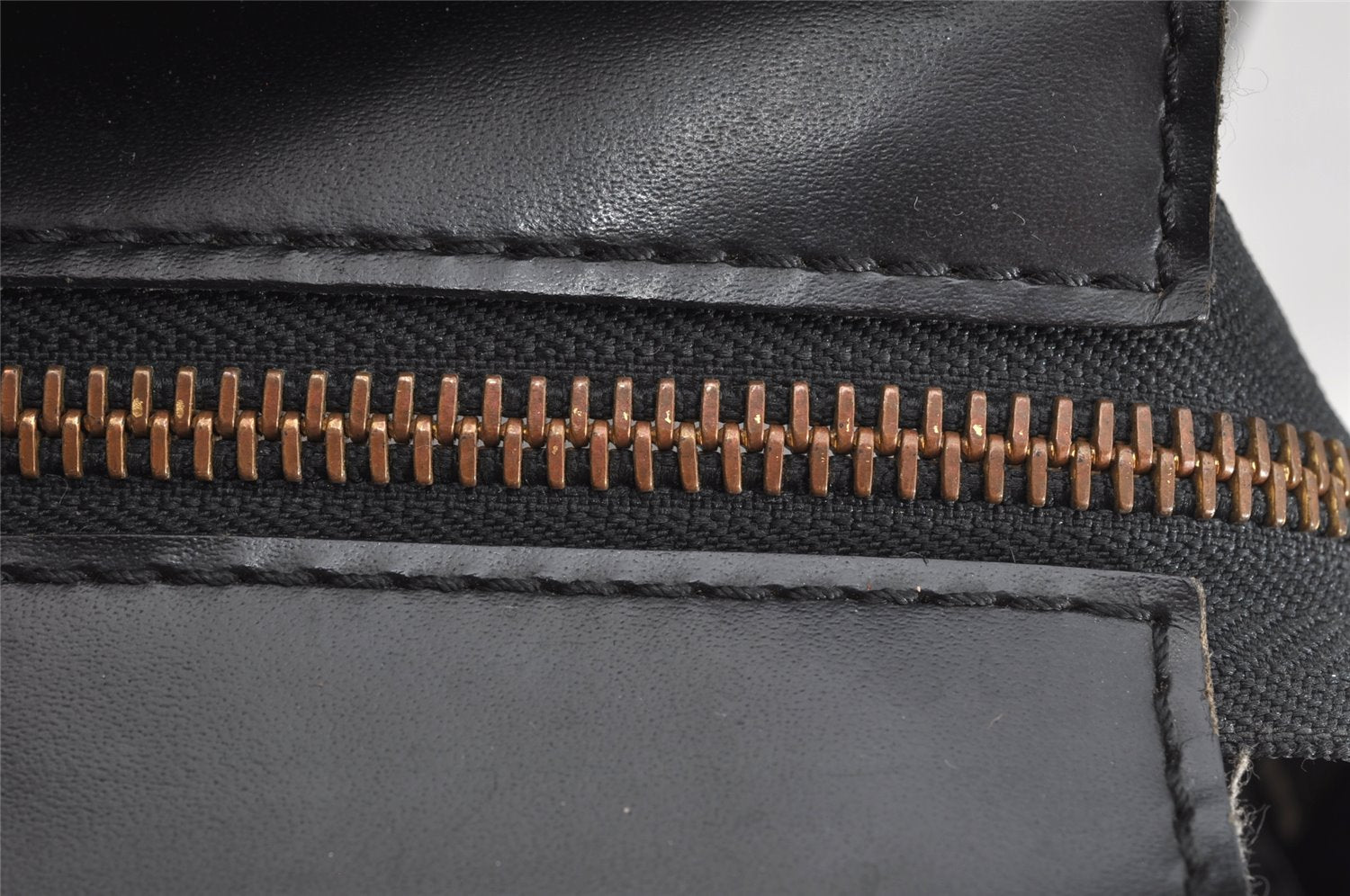 Authentic Louis Vuitton Epi Riviera Hand Bag Black M48182 LV Junk 0260K